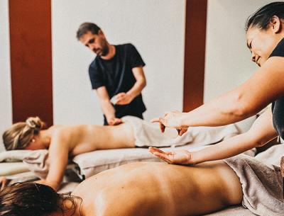 Partnerbehandlung - Massage de Luxe für 2 50 min